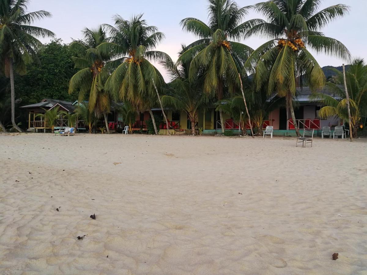 Rainbow Tioman Cottage Kampong Juara Екстер'єр фото