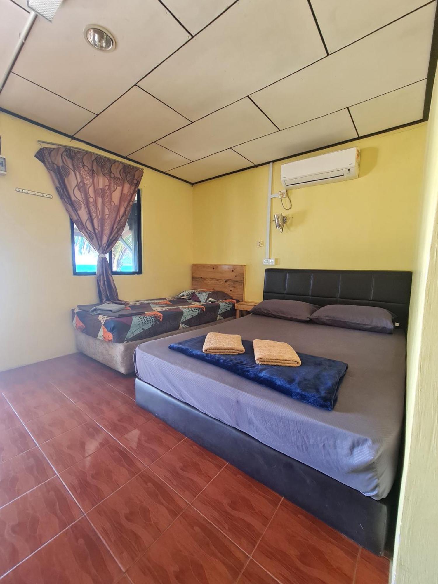 Rainbow Tioman Cottage Kampong Juara Екстер'єр фото
