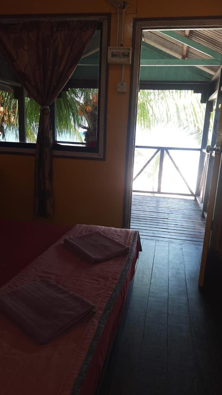 Rainbow Tioman Cottage Kampong Juara Екстер'єр фото