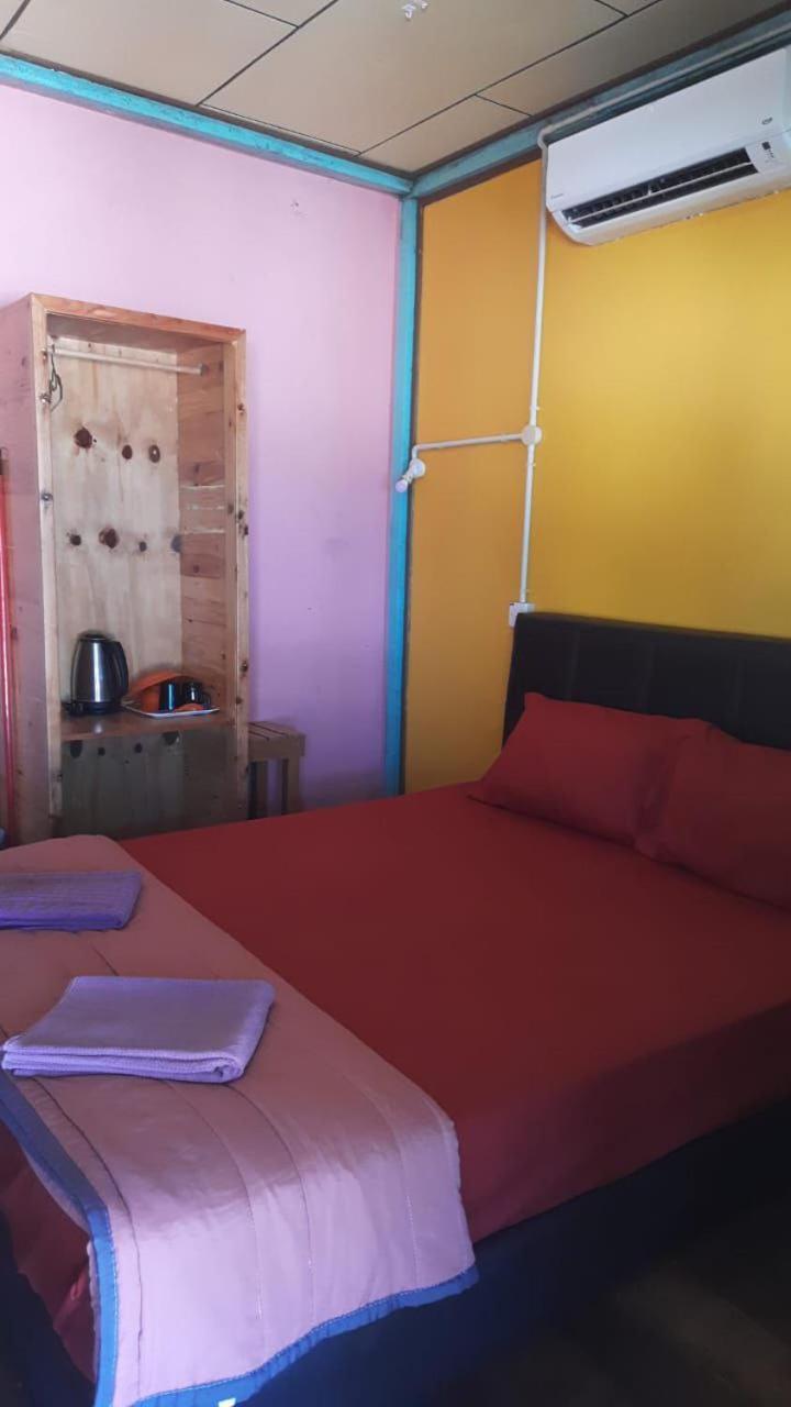 Rainbow Tioman Cottage Kampong Juara Екстер'єр фото
