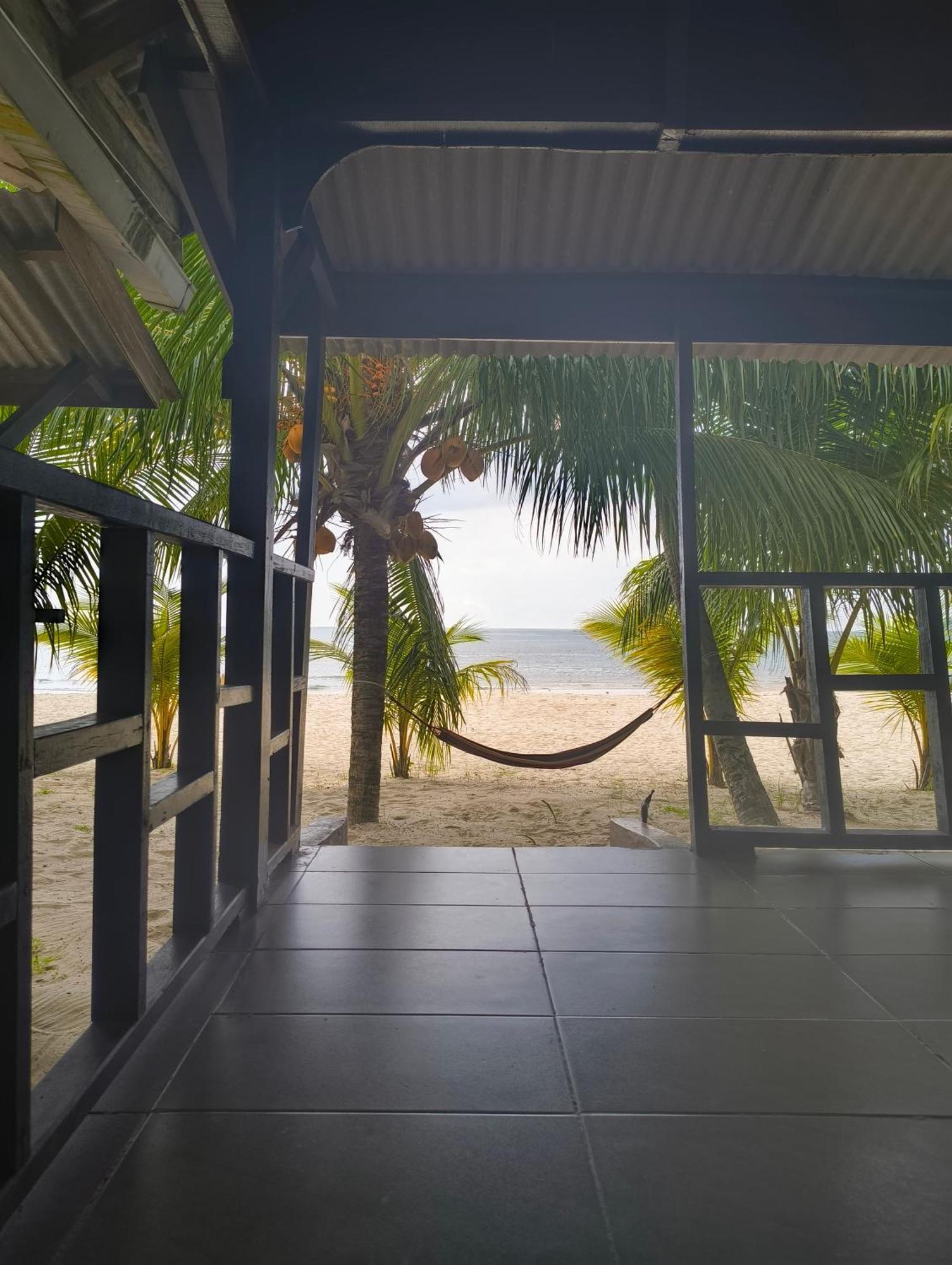 Rainbow Tioman Cottage Kampong Juara Екстер'єр фото