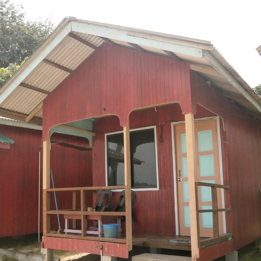 Rainbow Tioman Cottage Kampong Juara Екстер'єр фото