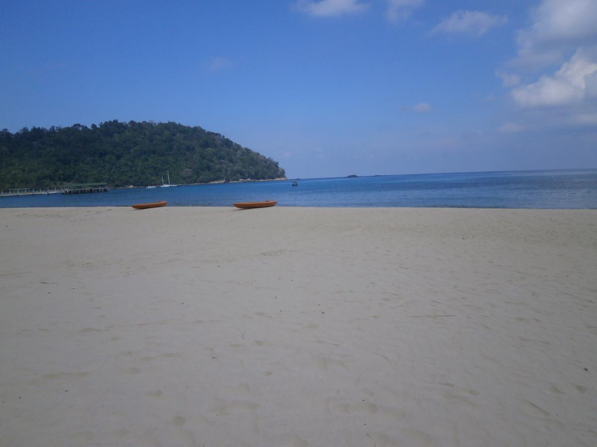 Rainbow Tioman Cottage Kampong Juara Екстер'єр фото