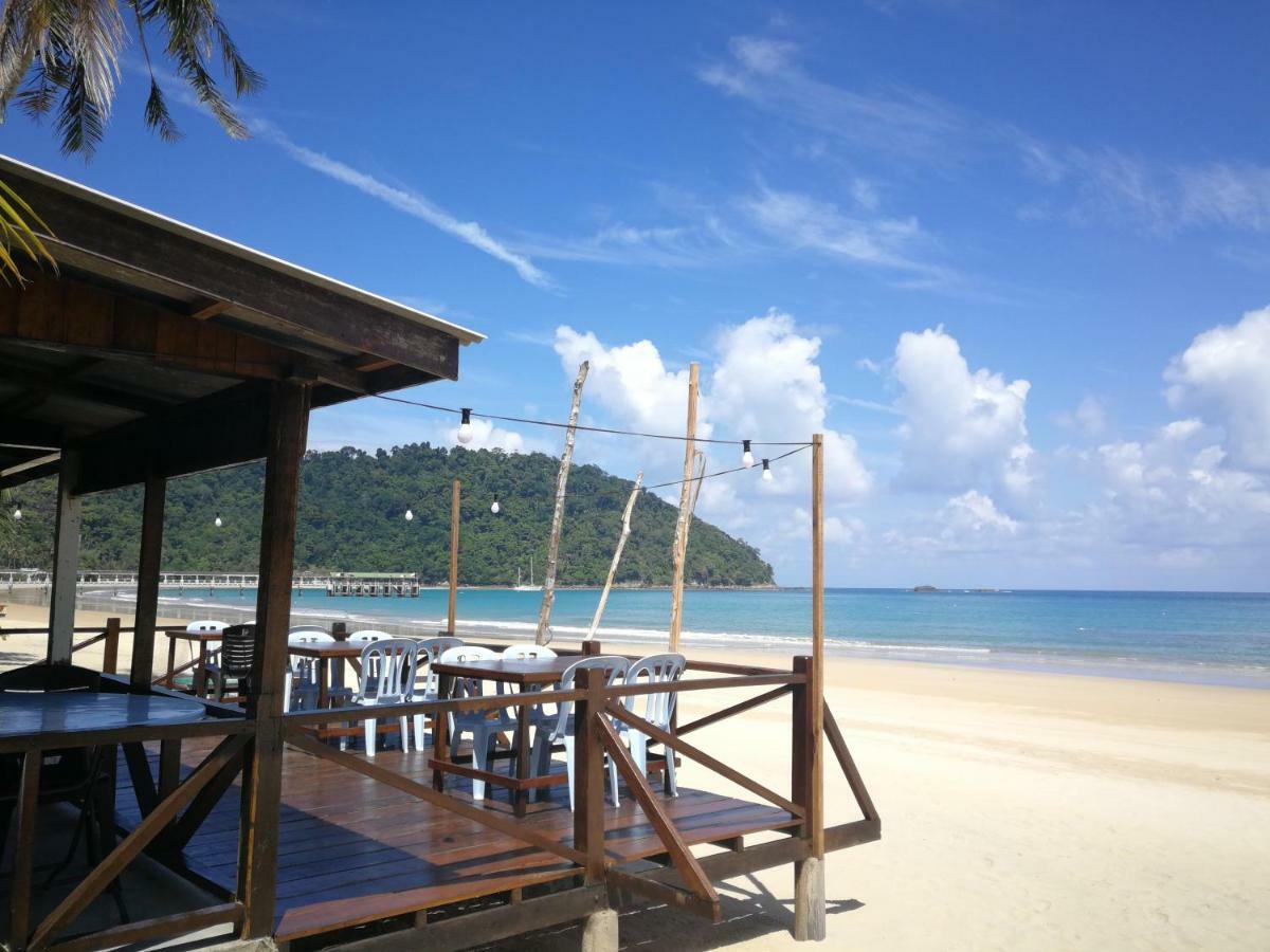 Rainbow Tioman Cottage Kampong Juara Екстер'єр фото
