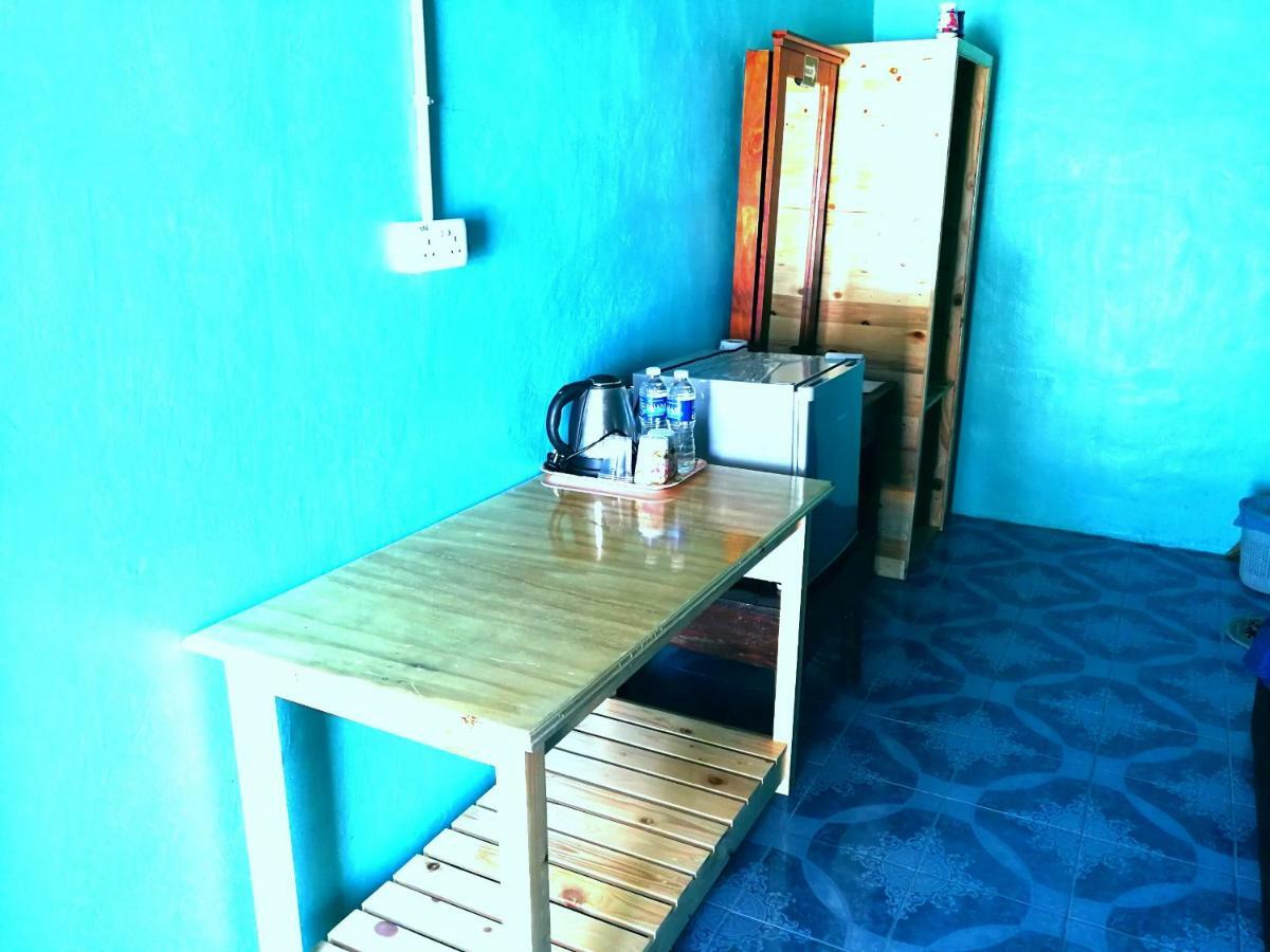 Rainbow Tioman Cottage Kampong Juara Екстер'єр фото
