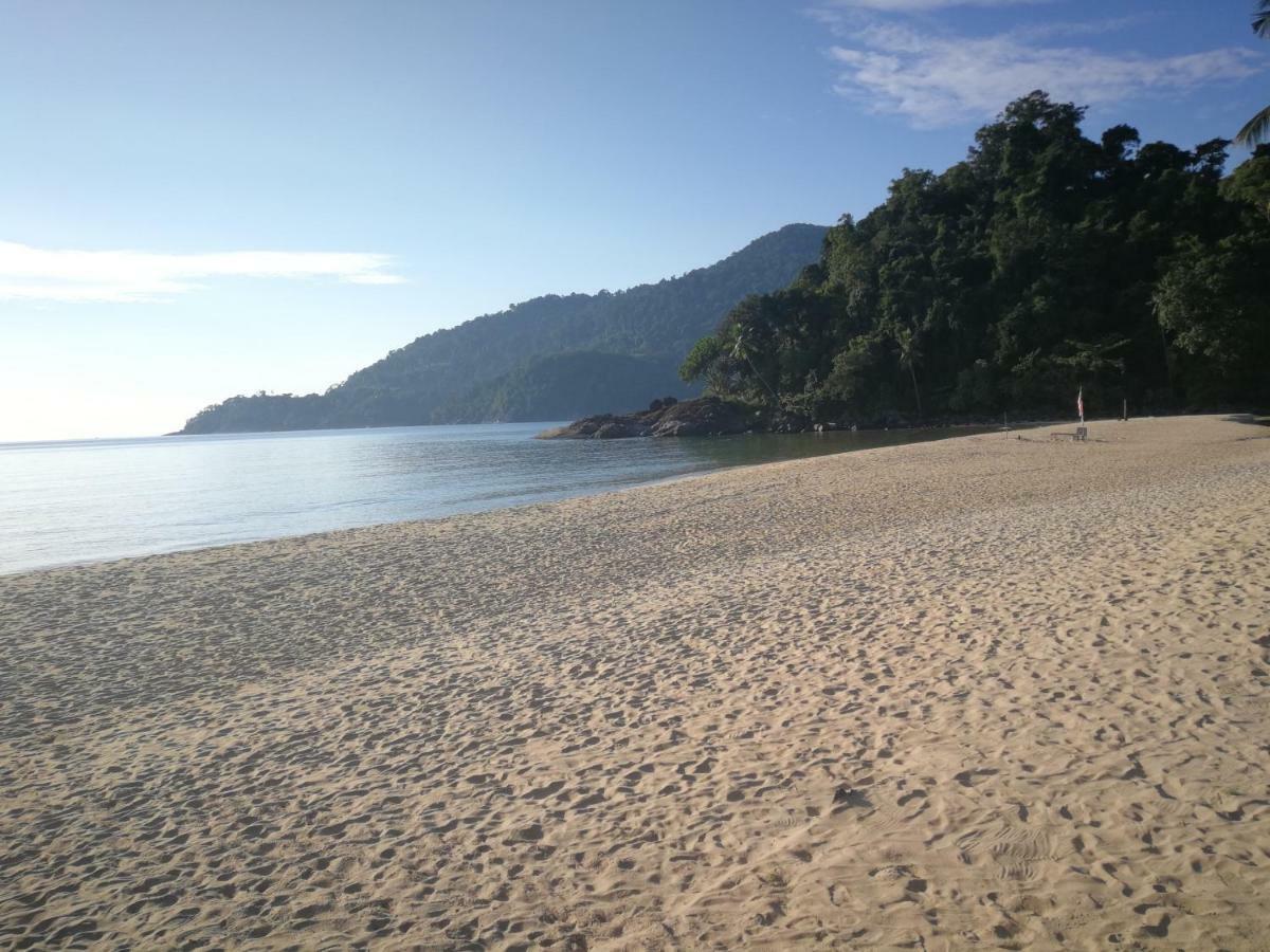 Rainbow Tioman Cottage Kampong Juara Екстер'єр фото